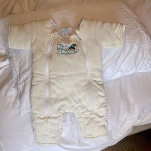 Baby Merlin’s Magic sleep suit size 3-6 months. Great condition